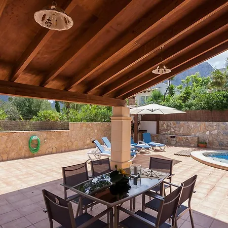 Montferrutx Chalet